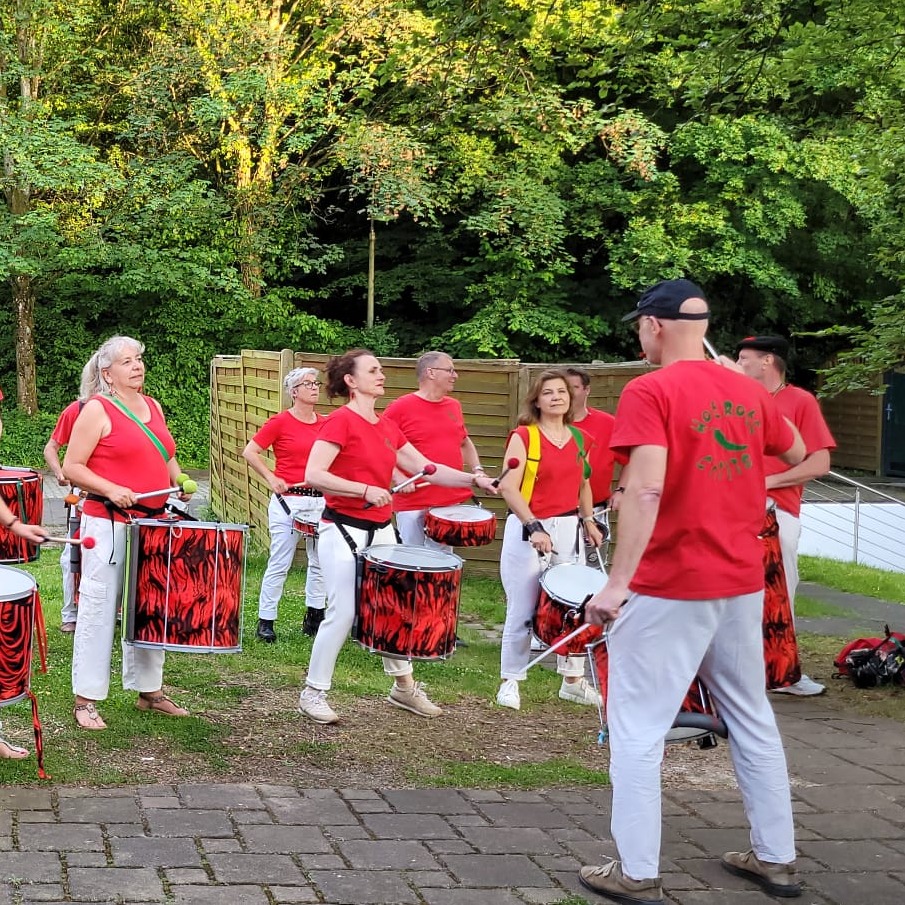 Hot Rott Chilis on Tour